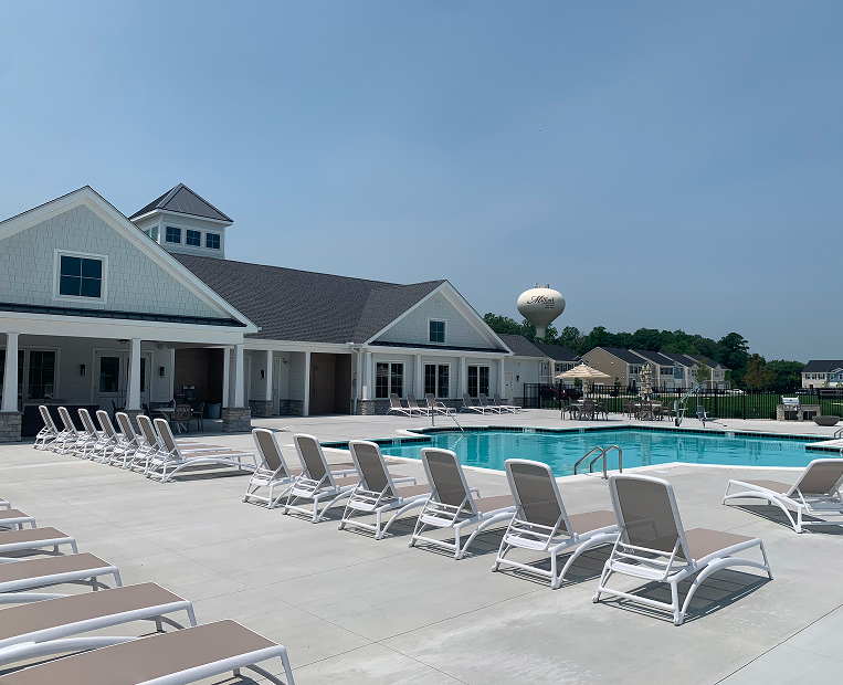 pool-with-sundeck-image