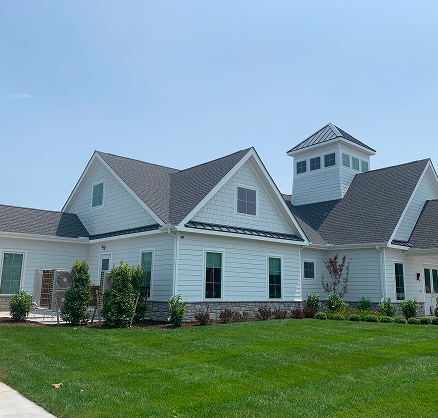windward-grove-clubhouse-exterior- windward-grove-clubhouse-exterior-