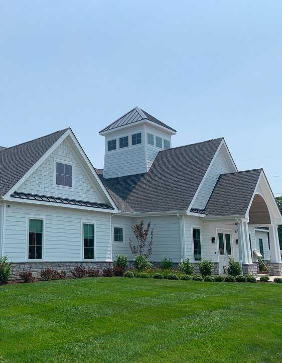 windward-grove-clubhouse-exterior windward-grove-clubhouse-exterior